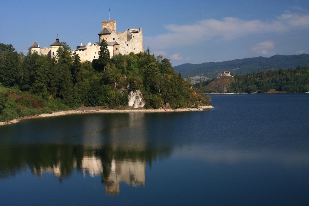 Hotel Polana Sosny Burg Niedzica Exterior foto